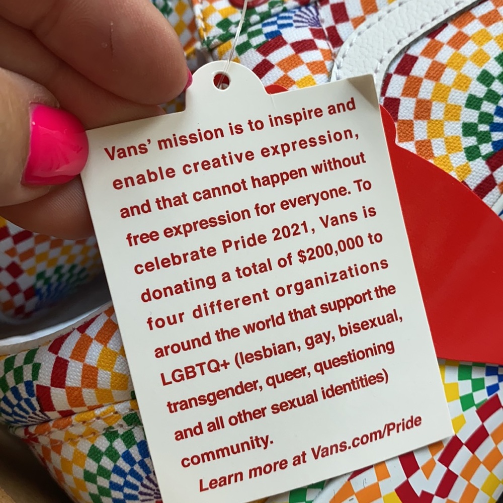 Vans LGBTQ love is love rainbow sneakers shoes lace up skater - Picture 12 of 12